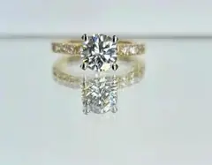 Diamond engagement ring with a coordinating band